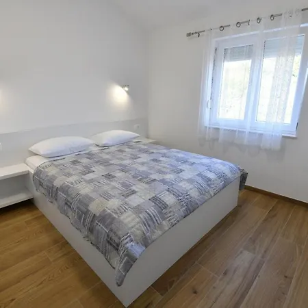 Apartman Ajdukovic Sevid