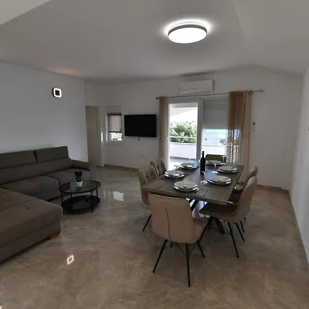 Apartman Ajdukovic